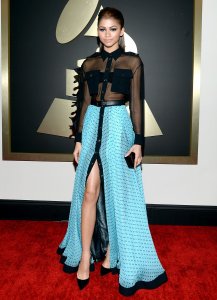 1390781822_zendaya-zoom